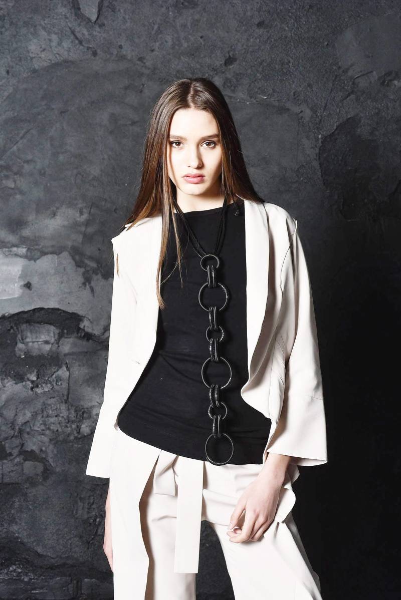 Leder Kreis Anhänger Halskette, Schicke Elegante Schmuck von Aakasha