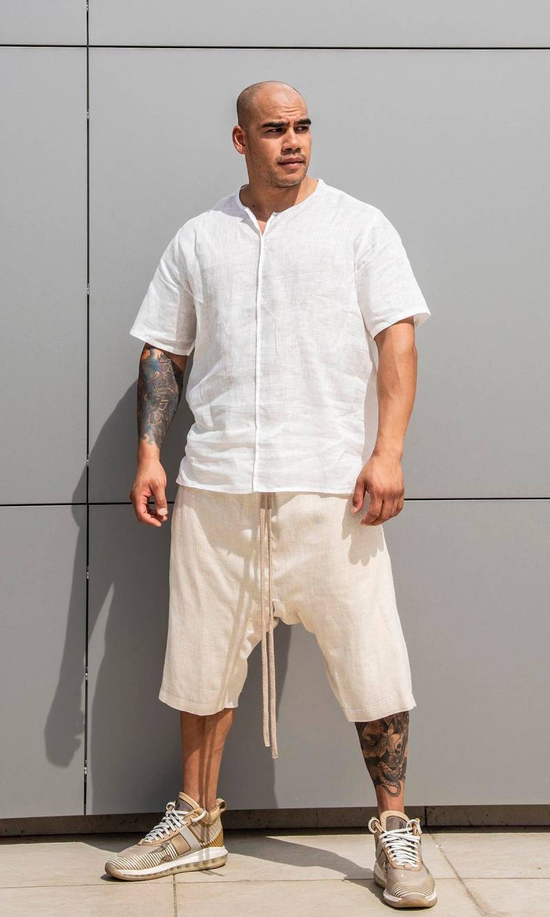 Leinenbluse Mit Kerbausschnitt Von Aakashamen A92168M Leinenbluse Mit Kerbausschnitt Von Aakashamen A92168M von AakashaMen