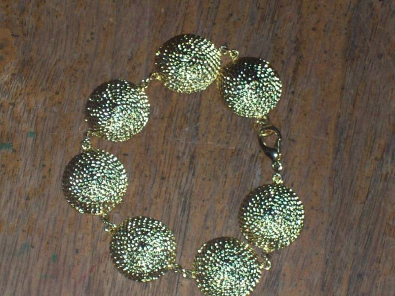 Vintage Armband Aus Goldfarbenen Scheiben. Ultra Craft Schmuck, J.j. Schmuck von AamusAttic