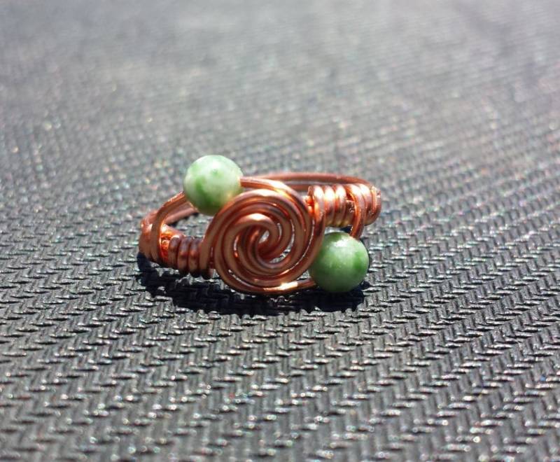 Draht Gewickelt Ring Baum Achat Twist Ring in Kupfer Handarbeit von AandSCrystals