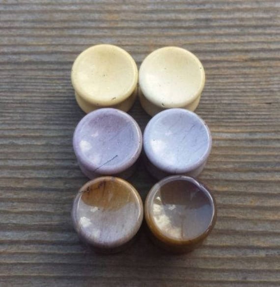 Ein Paar Echte Konkave Mookait Jasper Plugs Gauges Körperschmuck Double Flared - Pick Size von AandSCrystals
