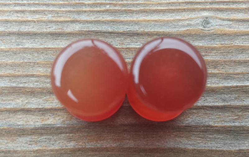 Ein Paar Echte Red Achate Flache Plugs Gauges Körperschmuck Double Flared - Pick Size von AandSCrystals