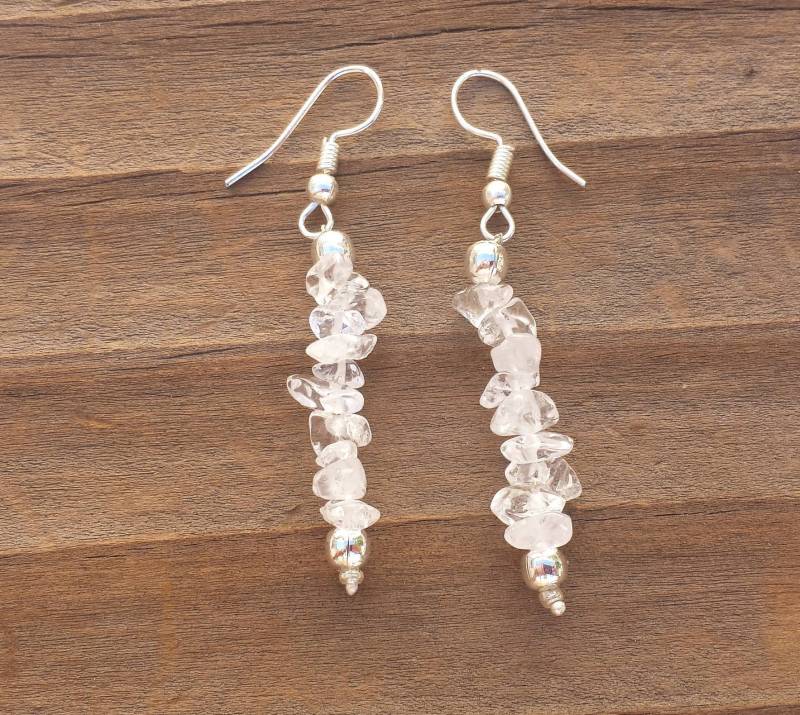 Natürliche Clear Quarz Handgemachte Edelstein-Chip-Ohrringe von AandSCrystals