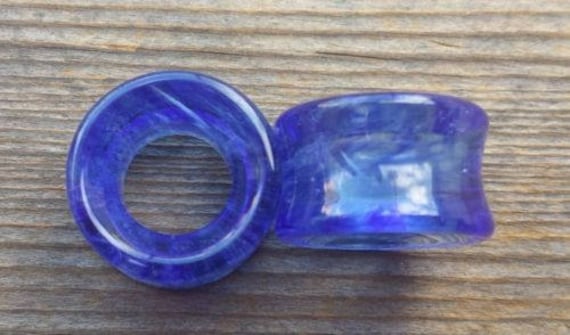 Paar Blaue Glas Tunnel Plugs Gauges Körperschmuck Double Flared - Pick Size von AandSCrystals