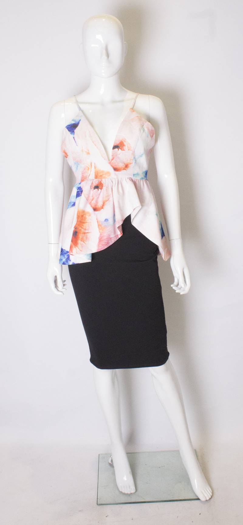 A Vintage 1990S Summer Tie Dye Top von AardvarkvintageGoods