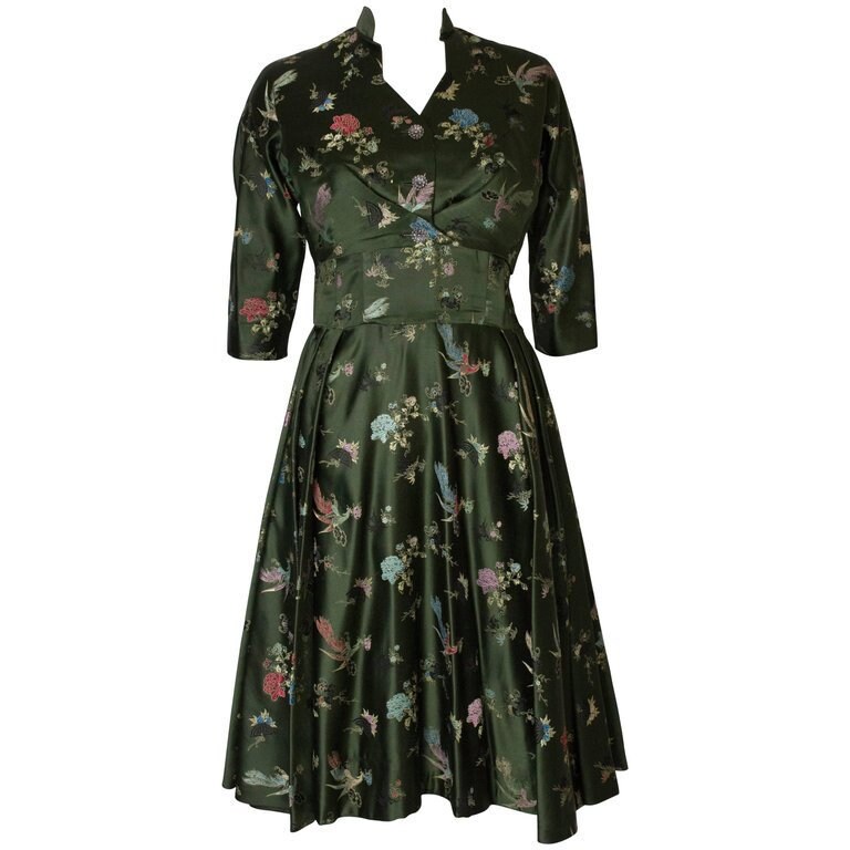 Ein Vintage 1950 Salbei Grünen Kleid Und Bolero-Jacke Von Butt von AardvarkvintageGoods