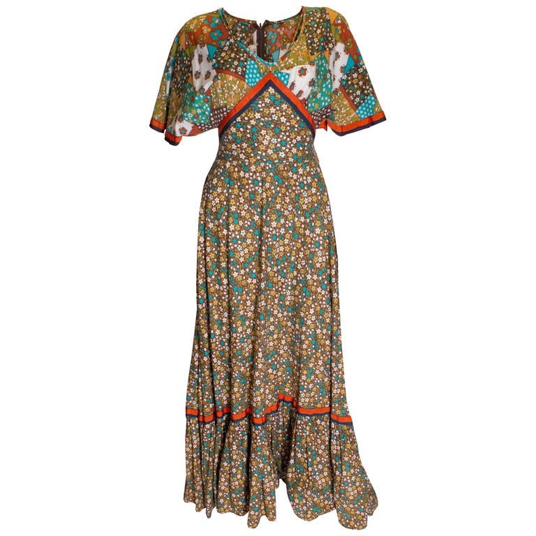 Ein Vintage 1960S Blumenblume Susan Small Cotton Summer Gown von AardvarkvintageGoods