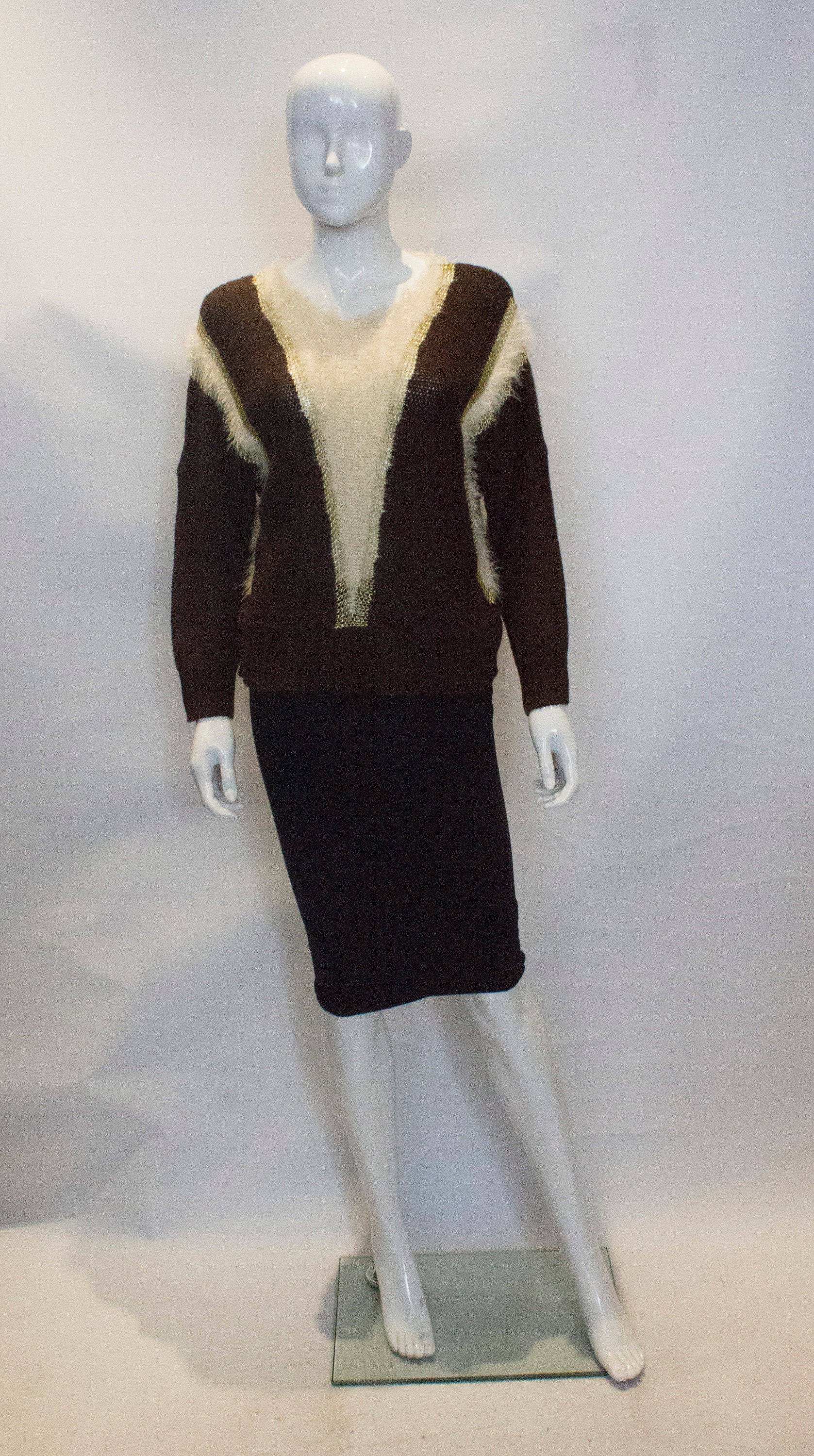 Ein Vintage 1970 Braun Gold Und Weißem Mohair Pullover von AardvarkvintageGoods