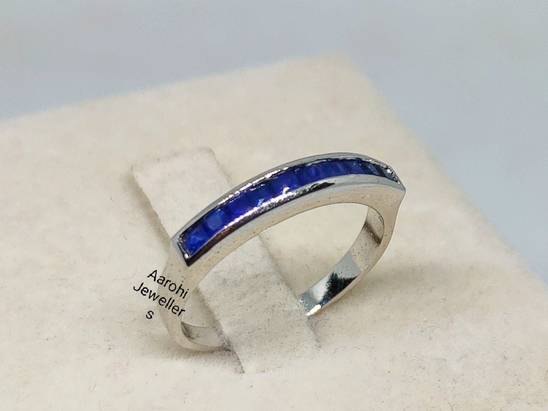 Princess Cut Blue Saphir Ring, Bandring, 925 Sterling Silber, Ehering, Statement Geschenk Für Sie. Eigene von Aarohijewellers