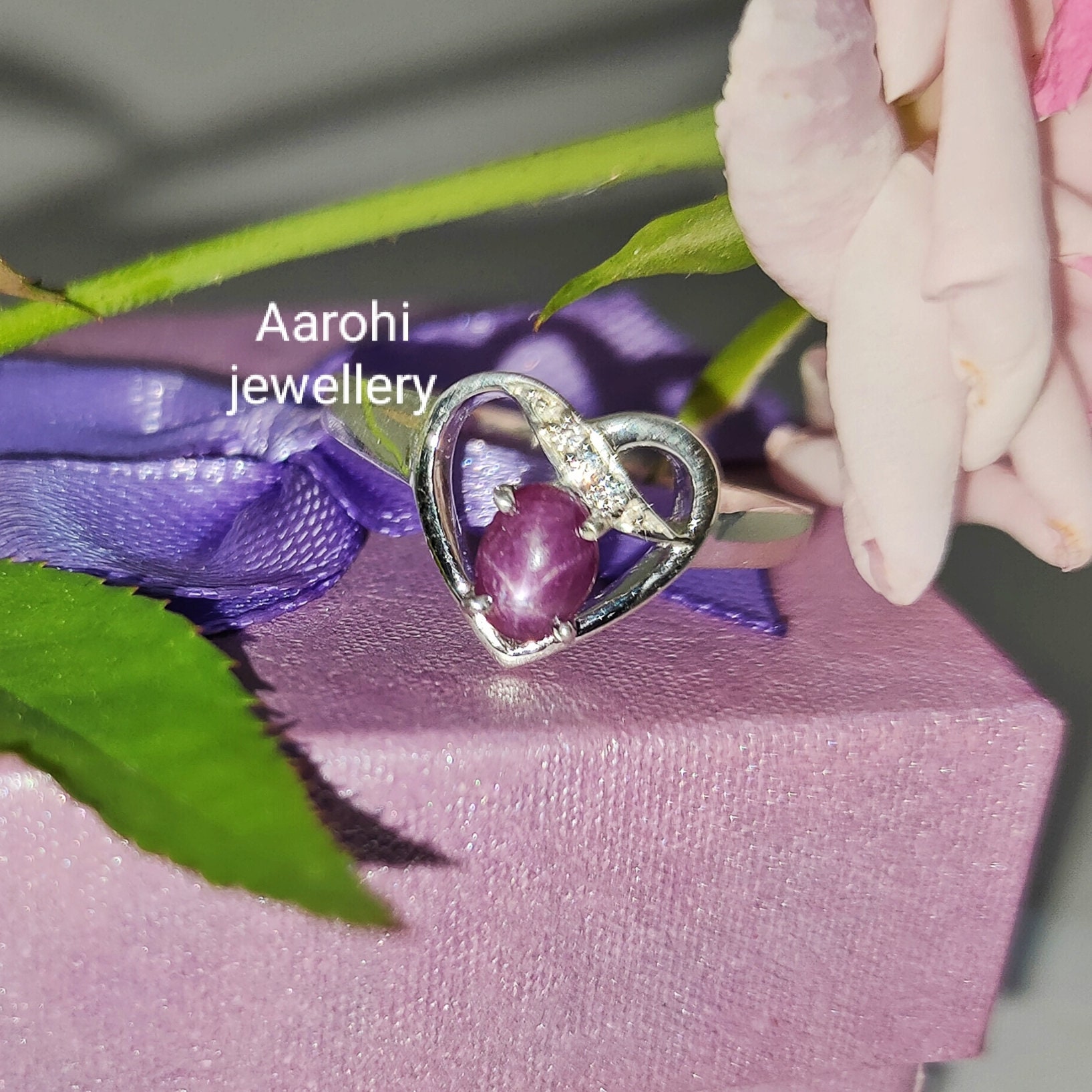 Vintage Stern Rubin Ring, 925Sterling Silber, Ehering, Handgemachter Ring Verlobungsring, Jahrestag Geschenk Ring von Aarohijewellers