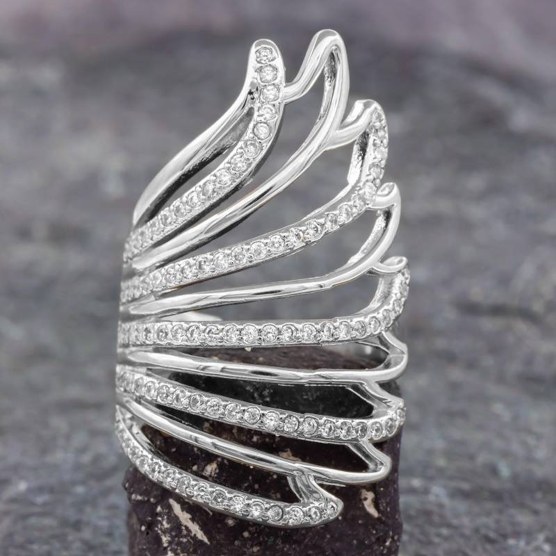 Verstellbarer Damenring Auffälliger Großer Silberner Statement-Ring Mit Funkelnden Zirkonia Elegant, Modern Und Glamourös Verstellbarer Damenring Auffälliger Großer Silberner Statement-Ring Mit Funkelnden Zirkonia Elegant, Modern Und Glamourös von AbaSchmuck
