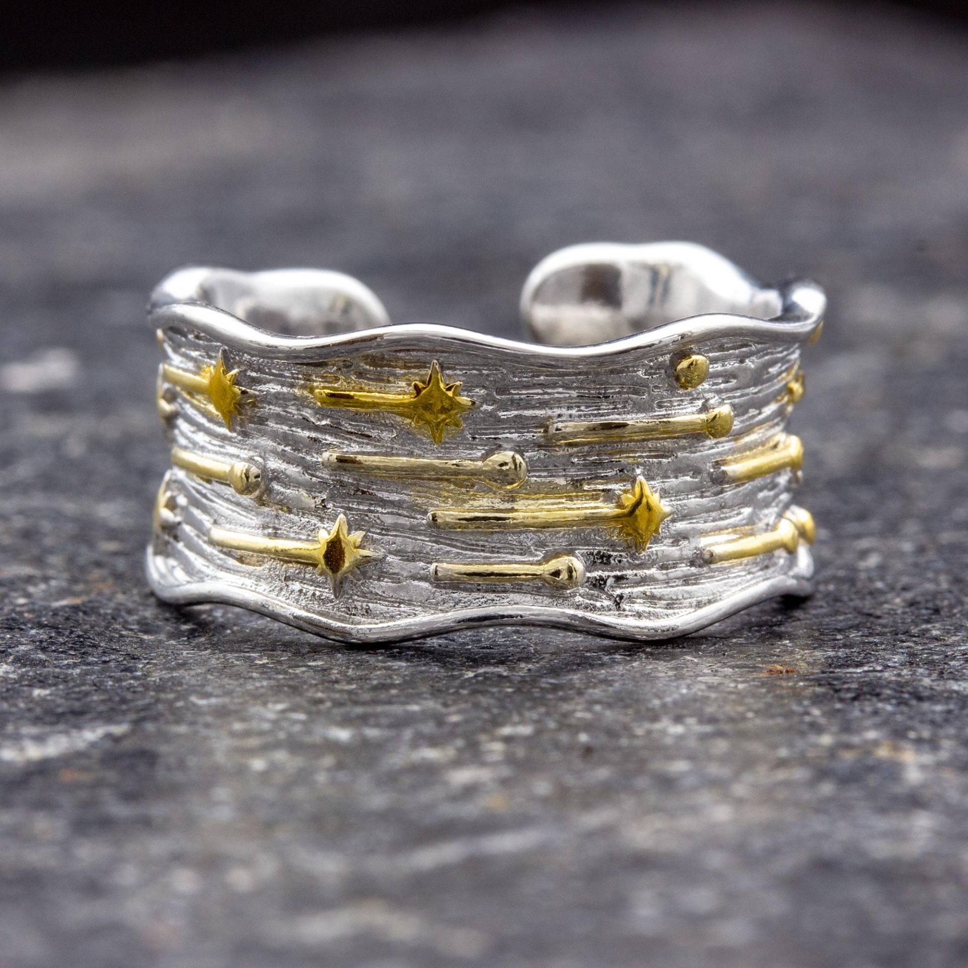 Verstellbarer Ring Bandring Offen Silberring Mit Goldenen Sternen, Statement Himmelsmotiv, Eleganter Designring, Daumenring, Unisex von AbaSchmuck