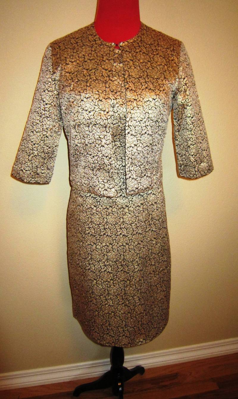 Vintage 50Er Jahre R&k Originals Gold Brokat Cocktail Kleid Mit Bolero Jacke von Abbiescloset