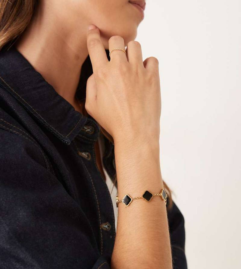 Abbott Lyon - 18k-vergoldetes Armband aus wasserfestem Edelstahl mit Kleeblatt-Design mit schwarzem Emaille-Goldfarben von Abbott Lyon