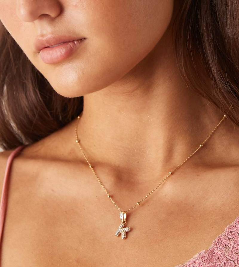 Abbott Lyon - Halskette aus wasserfestem Edelstahl mit 18-Karat-Vergoldung und Anhänger mit plastischer „K"-Initiale-Goldfarben von Abbott Lyon