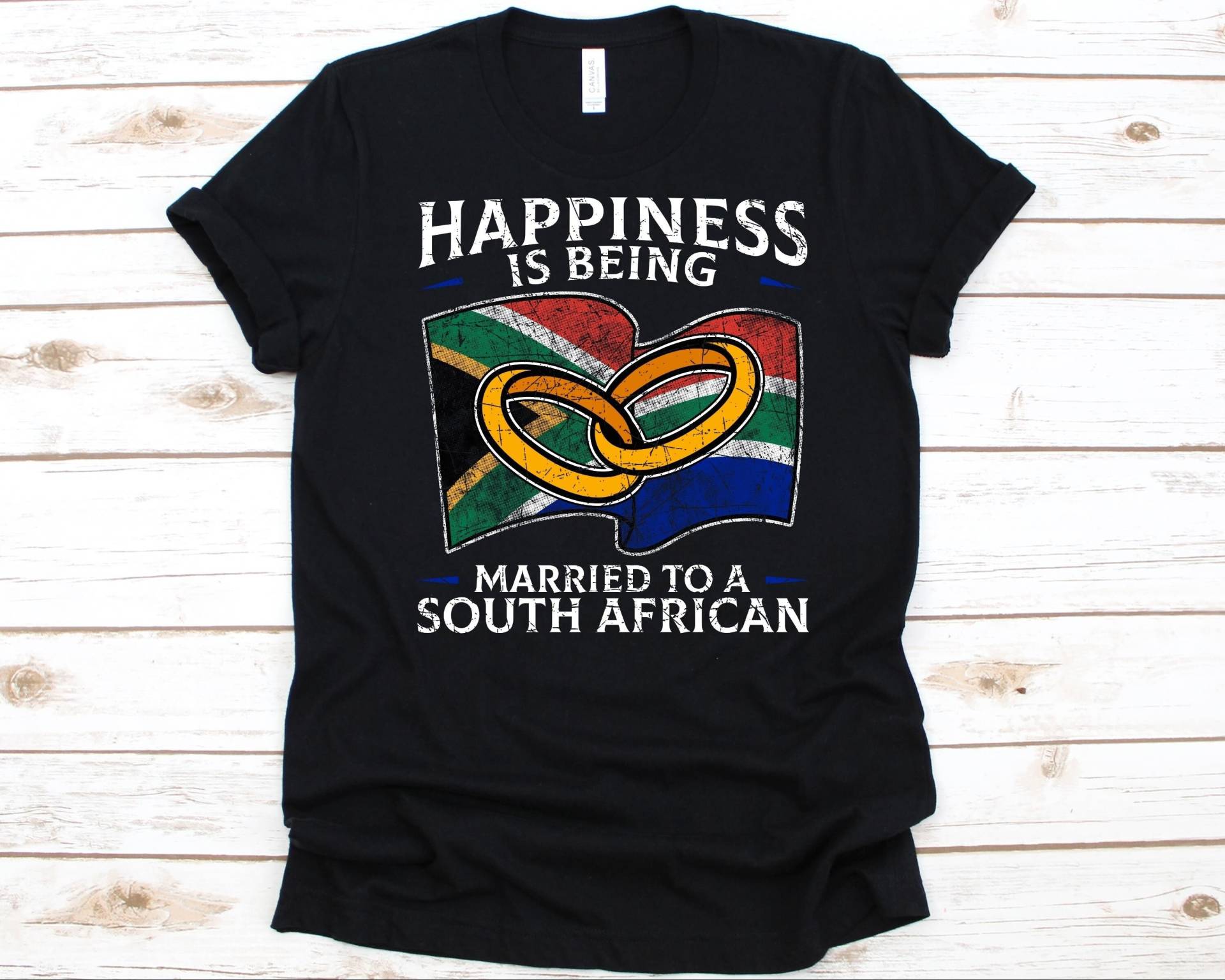 Happiness Is Being Married To A South African Es Shirt, Afrikas Geschenk, Flagge Südafrikas, Hochzeitsring, Jubiläumsgeschenk, Rsh von AbbysDesignFactory