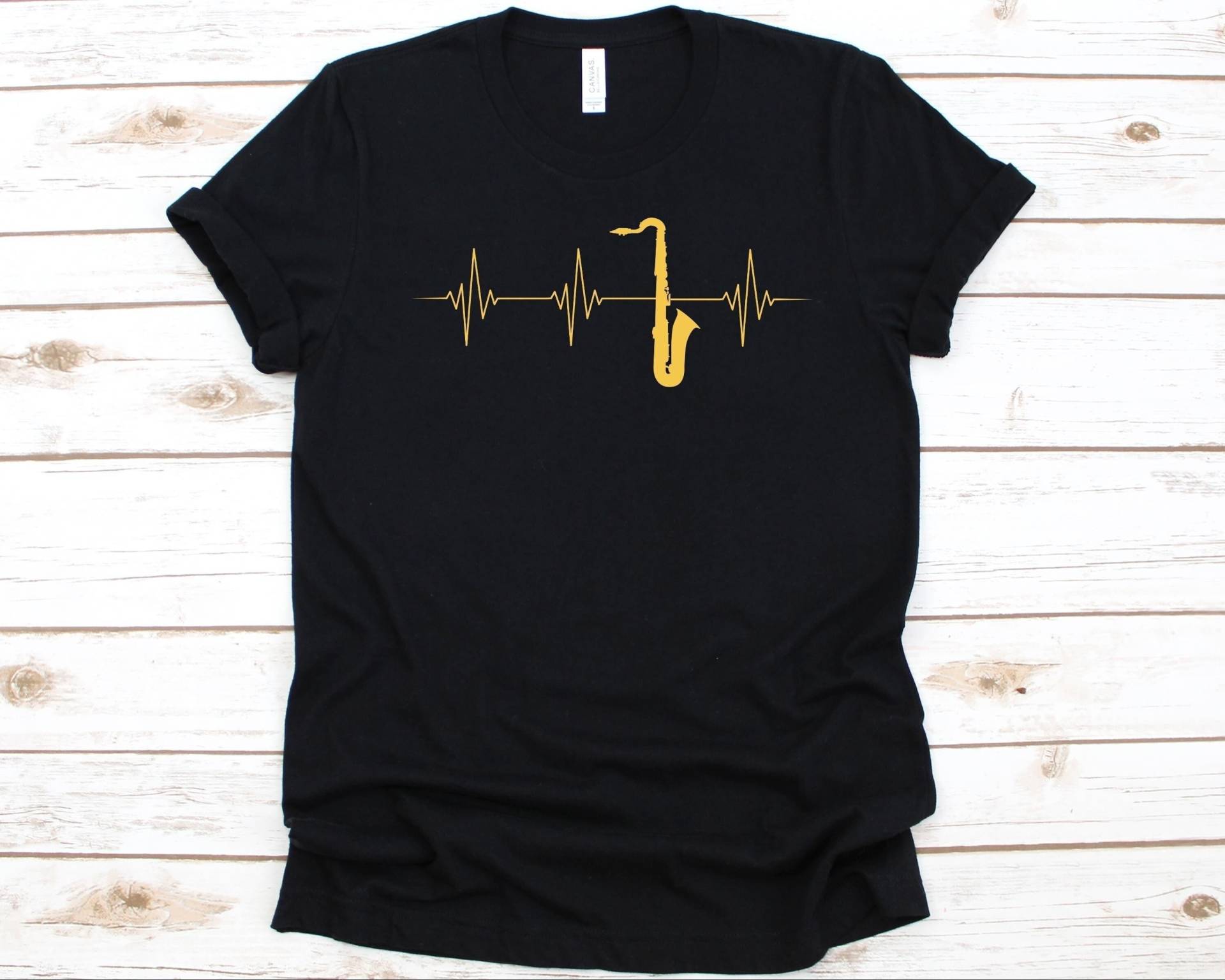 Heartbeat Saxophon Shirt, Player T-Shirt, Funny Marching Band, Single-Reed Woodwind Instrument, Jazz Lover Military Bands von AbbysDesignFactory