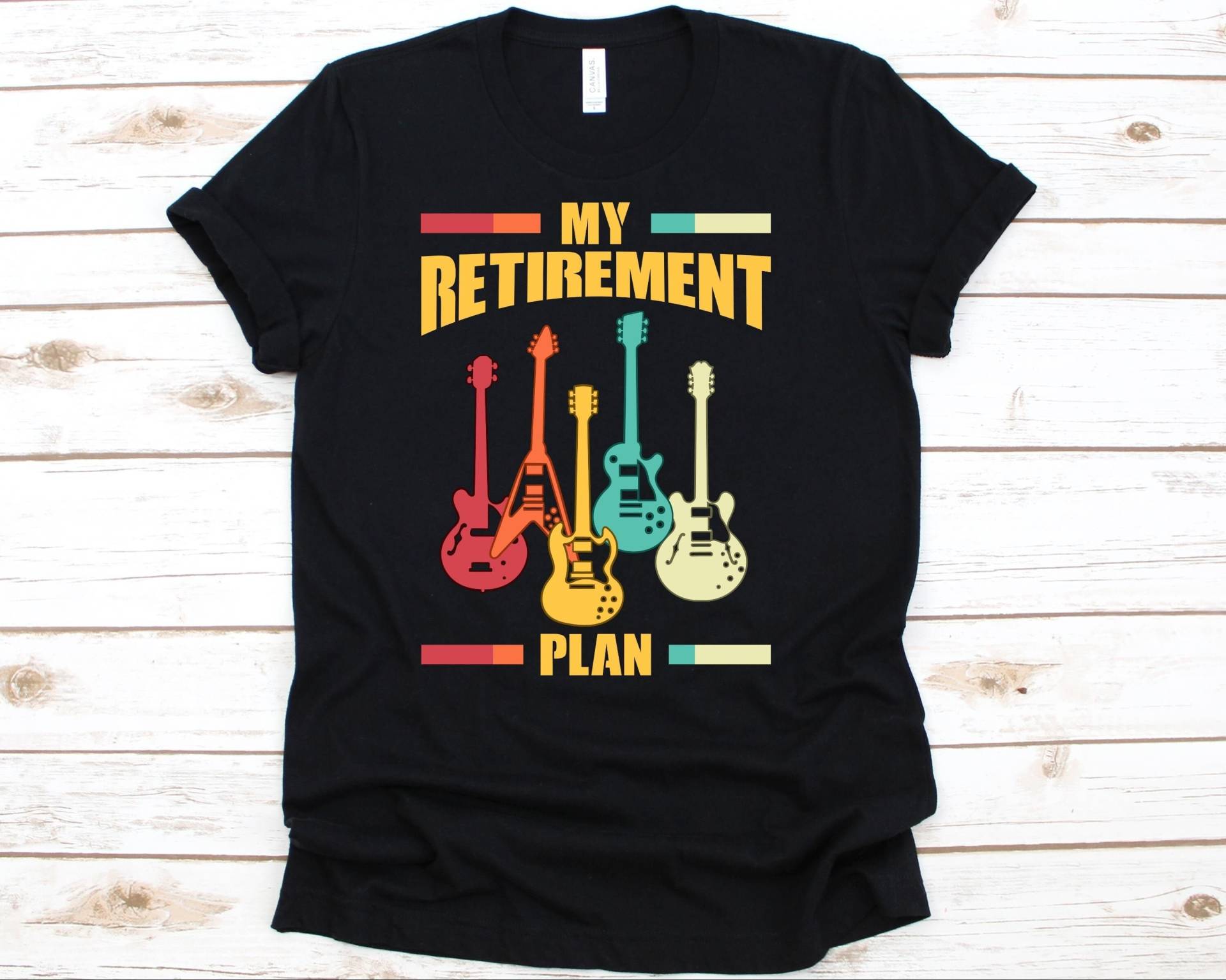 My Retirement Plan Shirt, E-Gitarrenspieler Tshirt, Geschenk Für Pensionierte Gitarrenliebhaber, Gitarrist Musiker Tshirt von AbbysDesignFactory