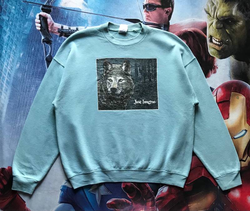 Vintage 90Er Jahre Kunst Tier Wolf Tag Crewneck Distressed Sweatshirt Baggy Style Xl Größe von AbeVintageStore