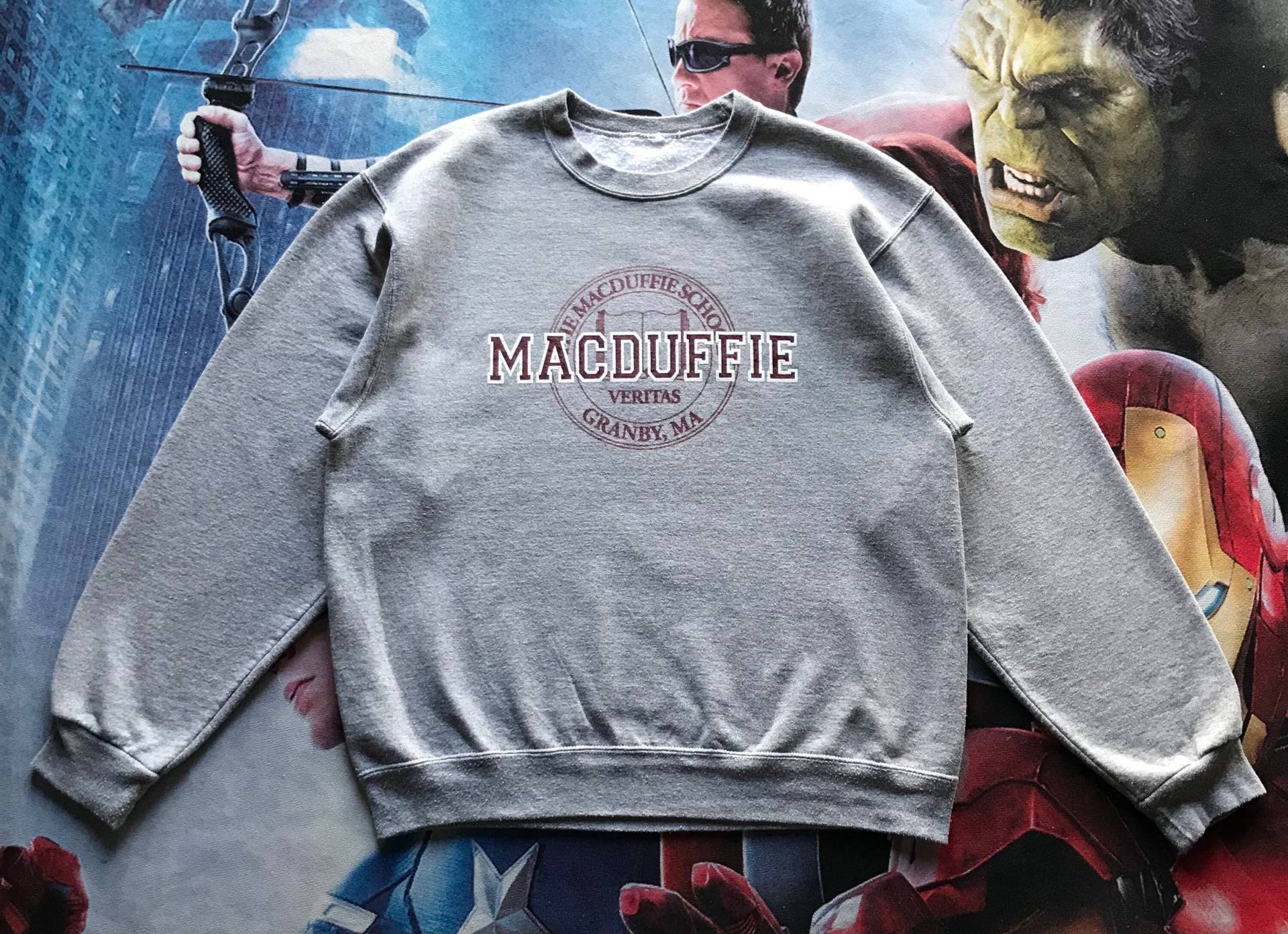 Vintage The Macduffie School Spellout Crewneck Sweatshirt L Größe von AbeVintageStore