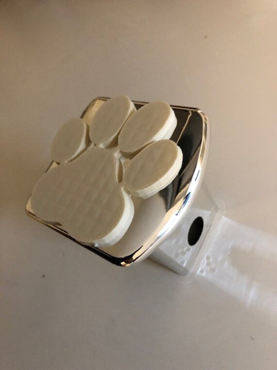 Hund Pfote in 3D - Chrom Mit Weiß 2 Zoll Trailer Hitch Cover Liebe Hunde Wedeln Mehr von AbelZunigaDesigns