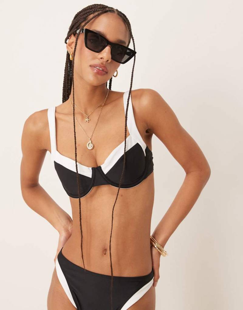 Abercrombie & Fitch - Bademode - Bikini-Oberteil in Schwarz mit breiter, farblich abgesetzter Einfassung, Kombiteil von Abercrombie & Fitch