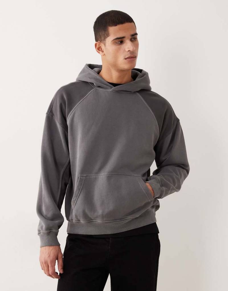 Abercrombie & Fitch - Basic-Kapuzenpullover in kontrastierendem Grau mit Kängurutasche-Grün von Abercrombie & Fitch