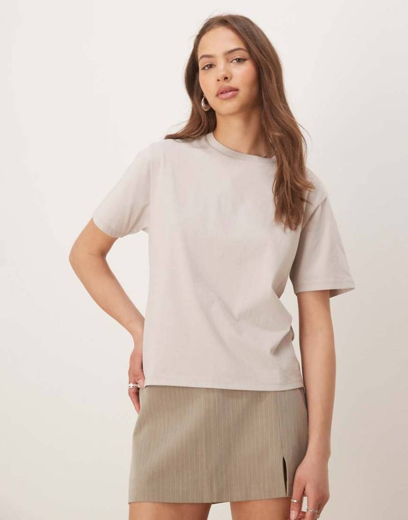 Abercrombie & Fitch - Cropped-T-Shirt in Beige-Neutral von Abercrombie & Fitch