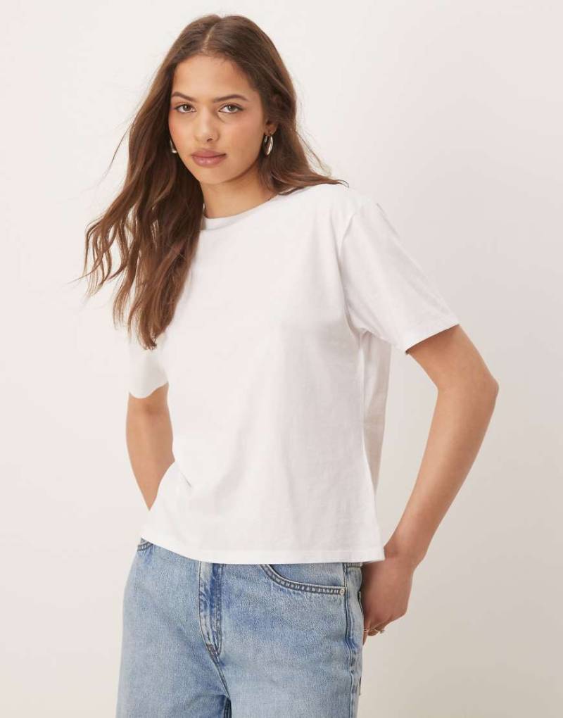 Abercrombie & Fitch - Cropped-T-Shirt in Weiß von Abercrombie & Fitch