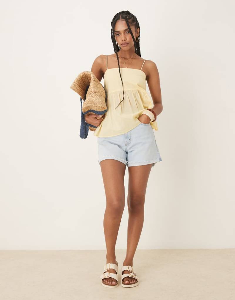Abercrombie & Fitch - Curve Love - Jeans-Shorts in Hellblau mit Dad-Schnitt Abercrombie & Fitch - Curve Love - Jeans-Shorts in Hellblau mit Dad-Schnitt von Abercrombie & Fitch