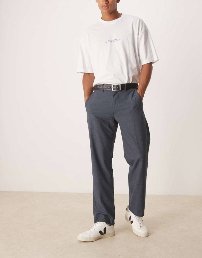 Abercrombie & Fitch - Elegante, karierte Relaxed Fit Hose in Marineblau mit geradem Schnitt von Abercrombie & Fitch