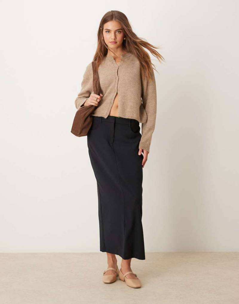 Abercrombie & Fitch - Eleganter Maxirock in Schwarz mit mittelhohem Bund von Abercrombie & Fitch
