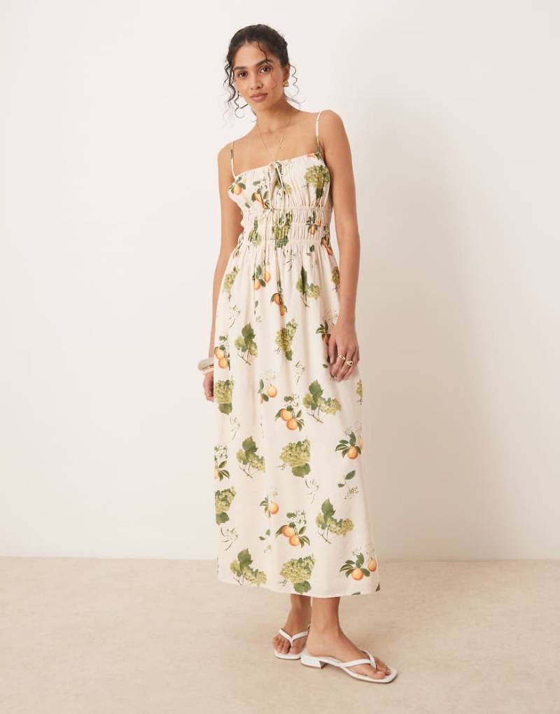 Abercrombie & Fitch - Fließendes Maxikleid mit weichem Ausschnitt, Spaghettiträgern und Früchteprint-Bunt von Abercrombie & Fitch