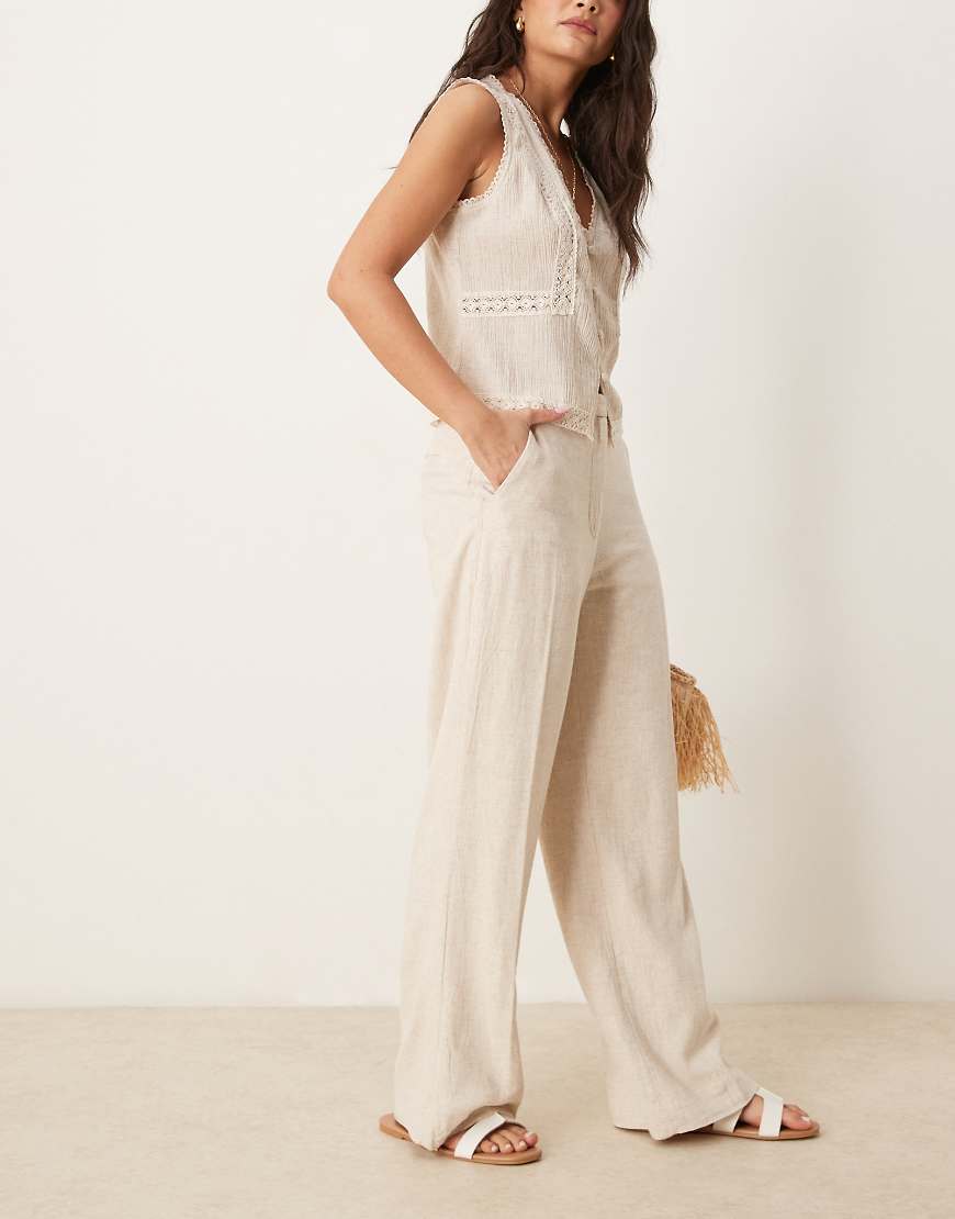 Abercrombie & Fitch - Gerade geschnittene Hose in Beige mit hohem Bund-Neutral von Abercrombie & Fitch