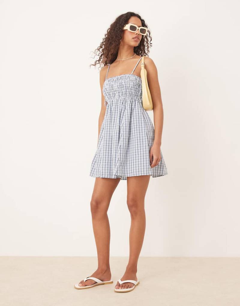 Abercrombie & Fitch - Gesmoktes Babydoll-Minikleid in Blau mit Vichy-Karos von Abercrombie & Fitch