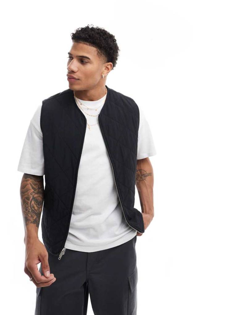 Abercrombie & Fitch - Gesteppte Utility-Weste in Schwarz von Abercrombie & Fitch