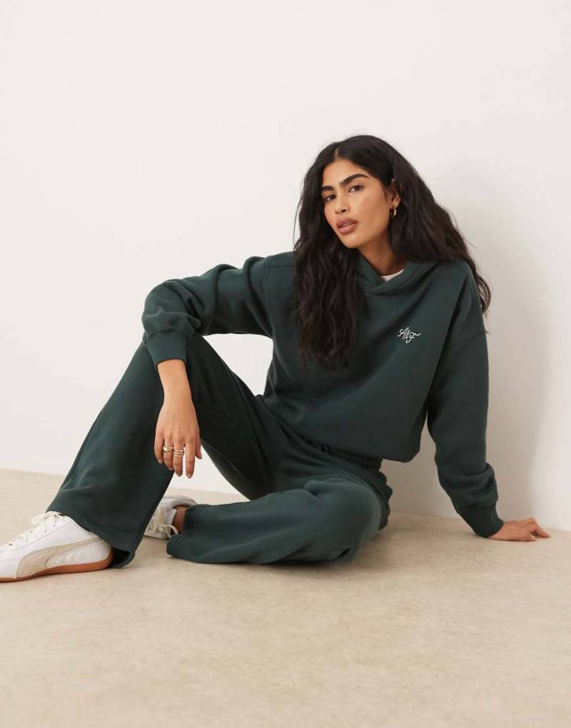 Abercrombie & Fitch - Kapuzenpullover in Grün mit Logo auf der Brust, Kombiteil von Abercrombie & Fitch