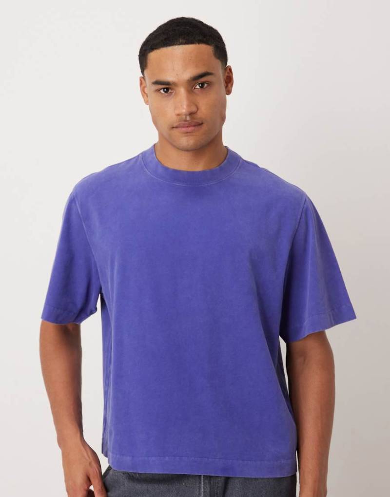 Abercrombie & Fitch - Kastiges, kurzärmliges T-Shirt in Violettblau Abercrombie & Fitch - Kastiges, kurzärmliges T-Shirt in Violettblau von Abercrombie & Fitch