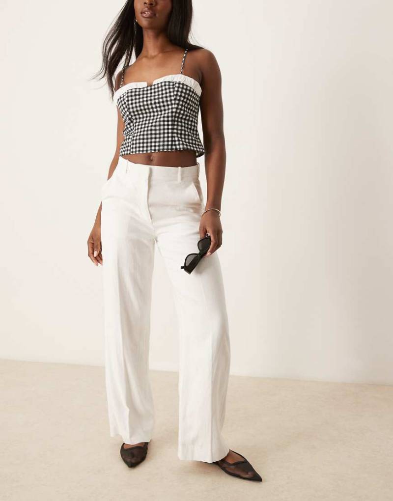 Abercrombie & Fitch - Klassische Hose in Weiß mit hohem Bund und weitem Bein von Abercrombie & Fitch