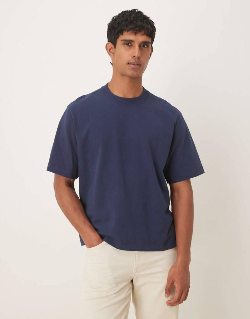 Abercrombie & Fitch - Kurzärmliges Cropped-T-Shirt aus hochwertigem, schwerem Material in Marineblau von Abercrombie & Fitch