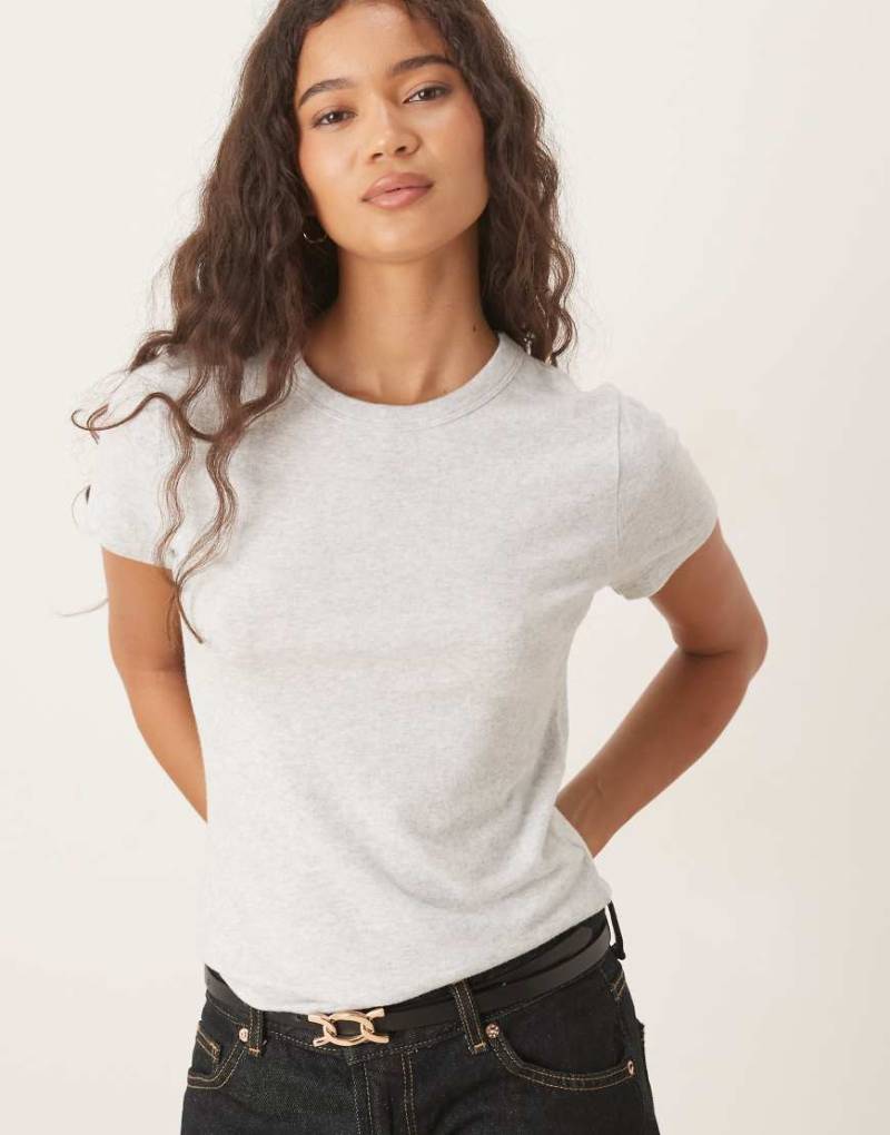 Abercrombie & Fitch - Superweiches T-Shirt in Grau mit Rundhalsausschnitt von Abercrombie & Fitch