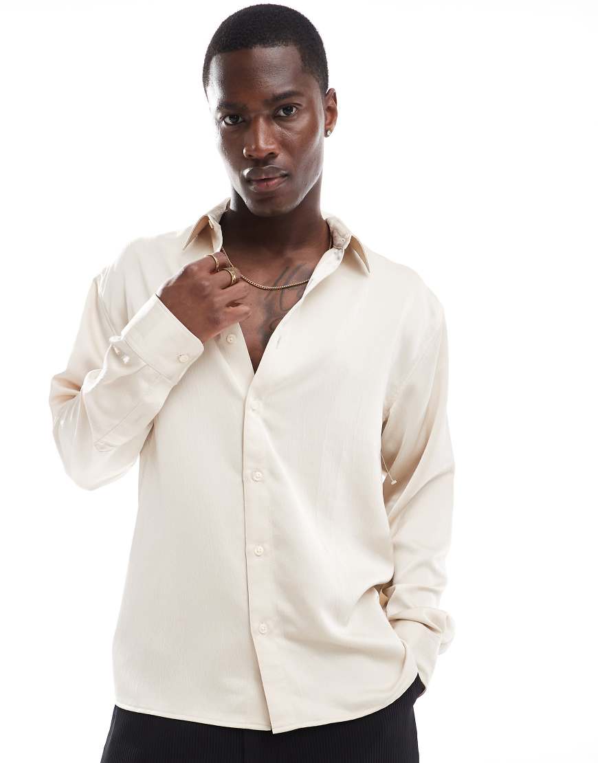 Abercrombie & Fitch - Langärmliges Relaxed-Fit-Hemd in Beige-Neutral Abercrombie & Fitch - Langärmliges Relaxed-Fit-Hemd in Beige-Neutral von Abercrombie & Fitch