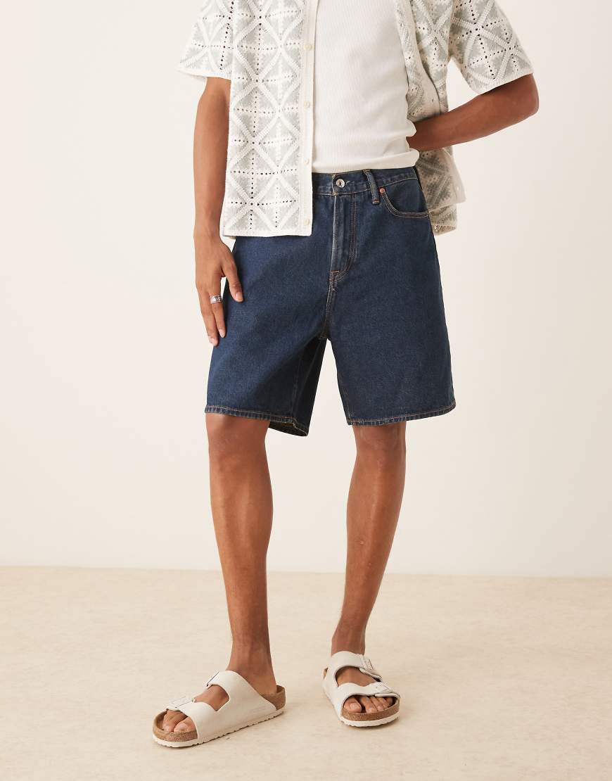Abercrombie & Fitch - Locker geschnittene Jeansshorts in Indigoblau Abercrombie & Fitch - Locker geschnittene Jeansshorts in Indigoblau von Abercrombie & Fitch