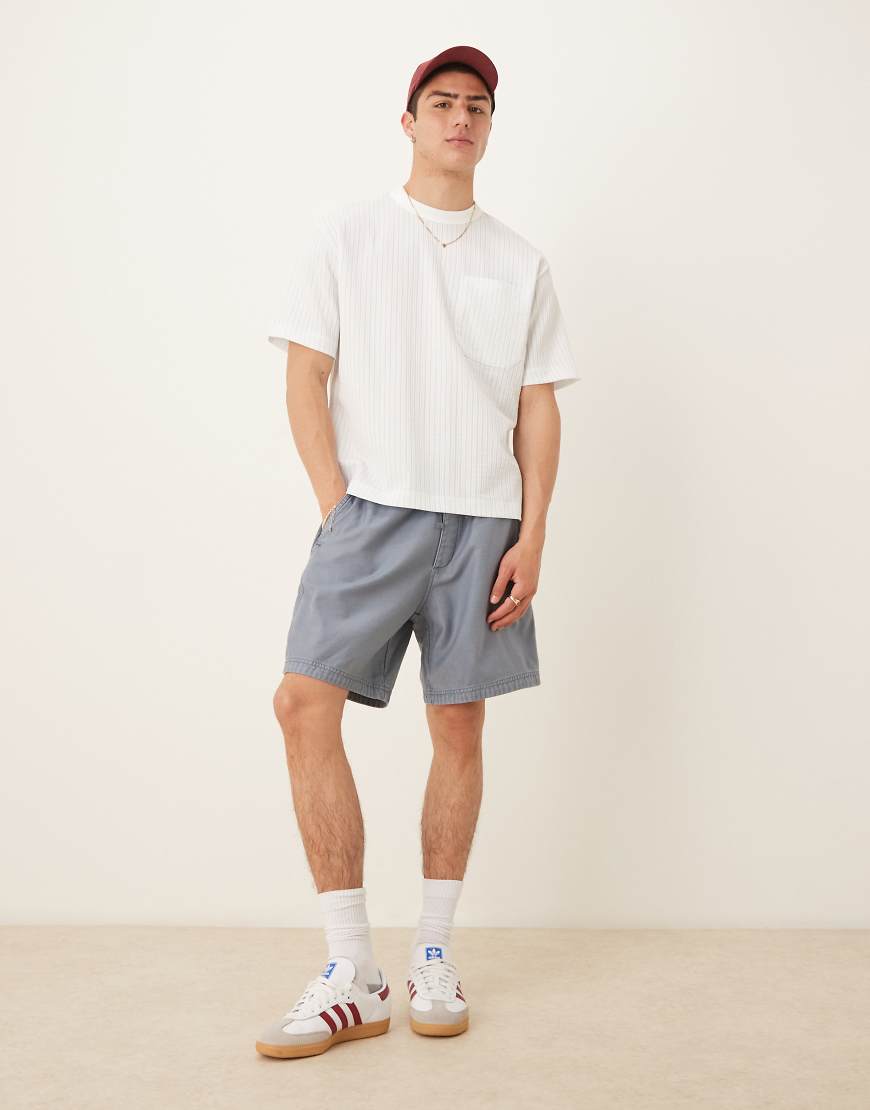 Abercrombie & Fitch - Locker geschnittene Shorts in Marineblau, 8 Zoll Schrittlänge Abercrombie & Fitch - Locker geschnittene Shorts in Marineblau, 8 Zoll Schrittlänge von Abercrombie & Fitch