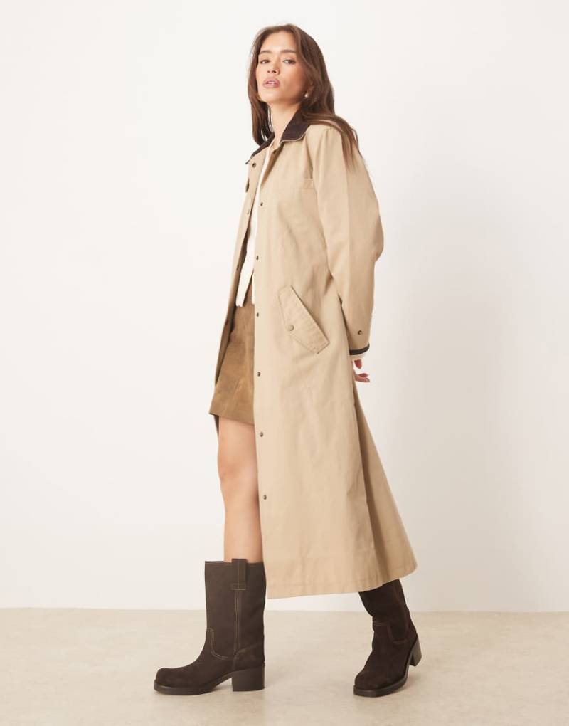 Abercrombie & Fitch - Maxi-Trenchcoat aus gewachster Baumwolle in Hellbraun-Grün von Abercrombie & Fitch