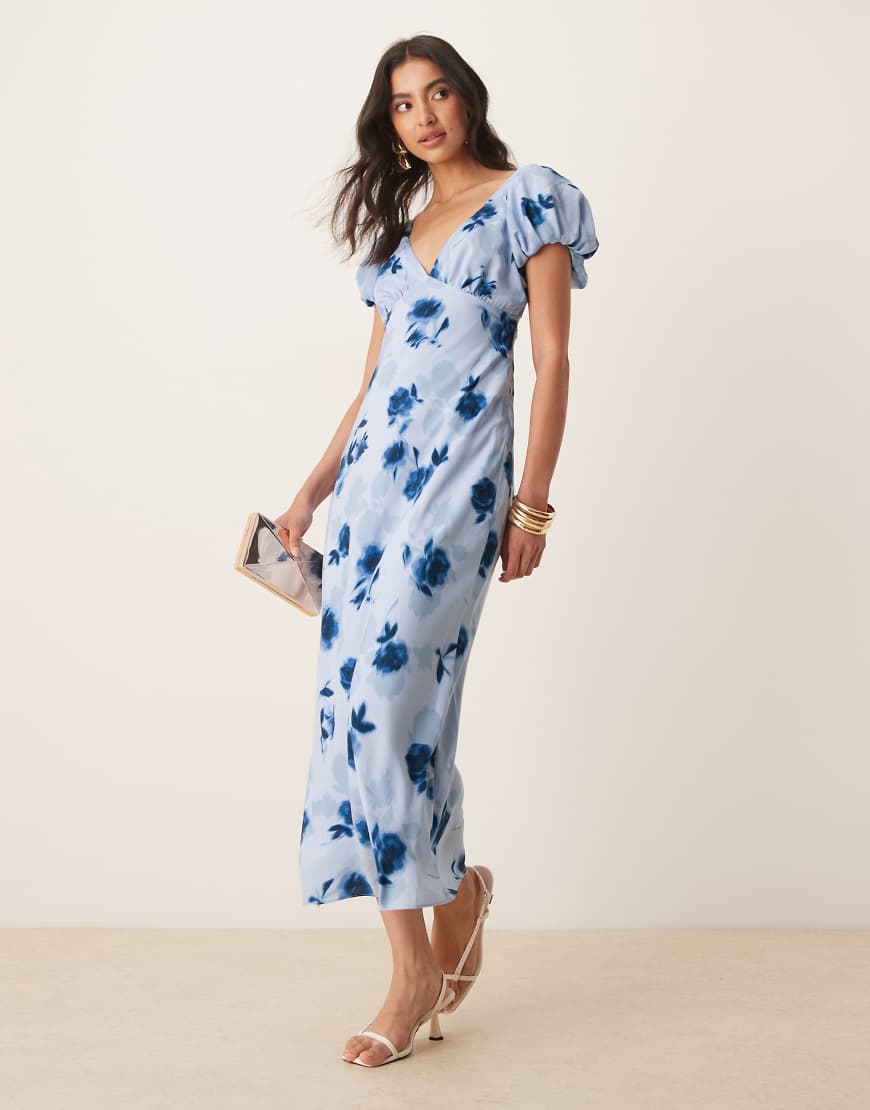 Abercrombie & Fitch - Maxikleid in Blau geblümt mit Puffärmeln und Bindeband am Rücken von Abercrombie & Fitch