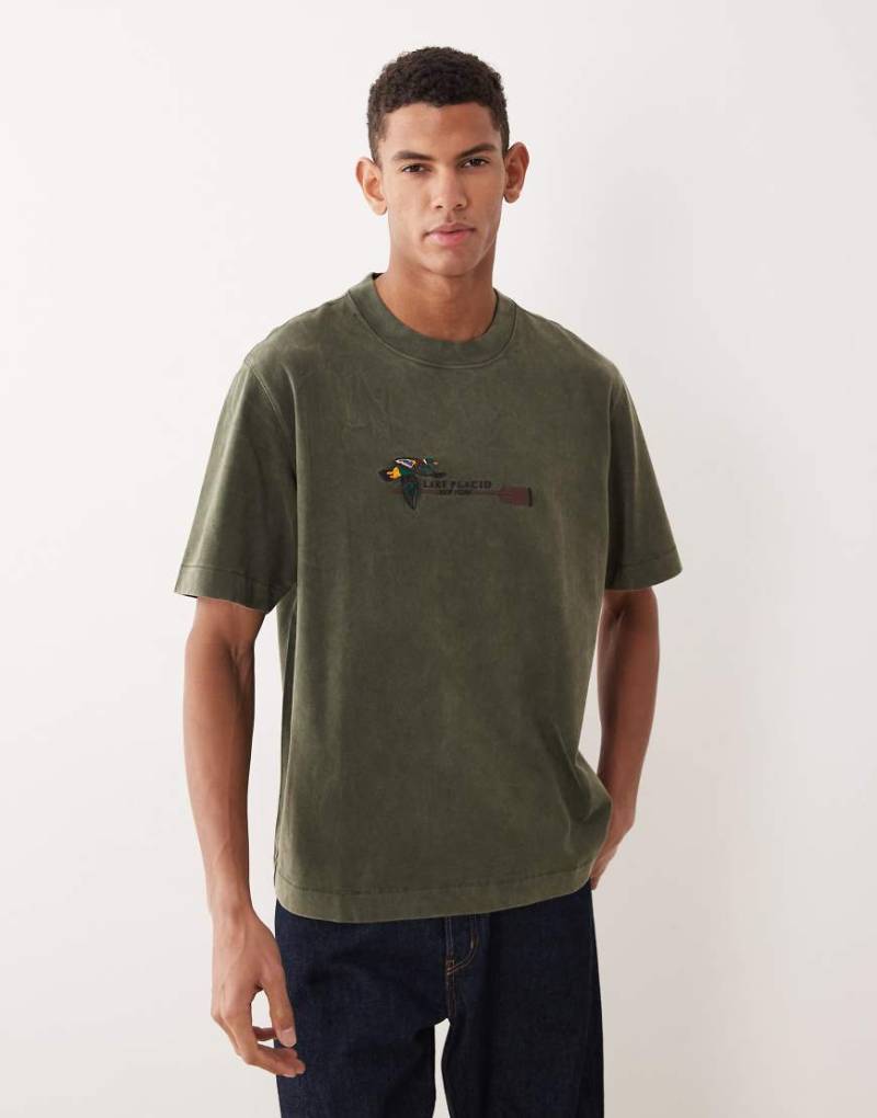 Abercrombie & Fitch - T-Shirt in Grün mit Lake Placid-Stickerei von Abercrombie & Fitch