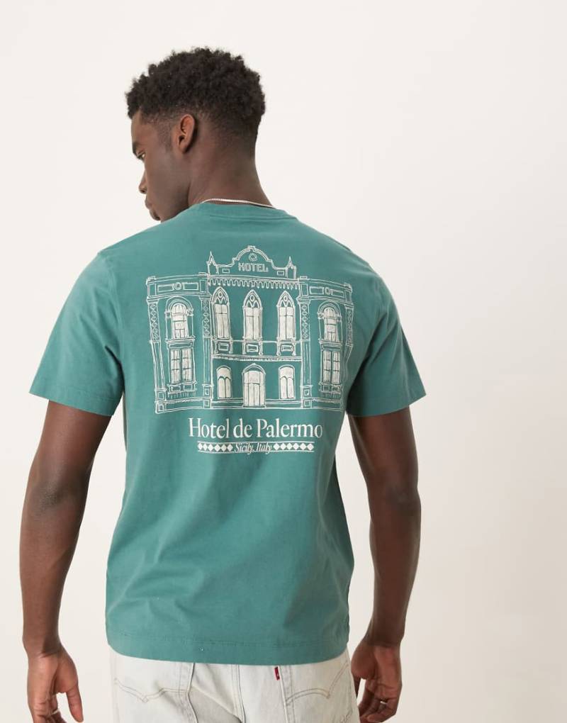 Abercrombie & Fitch - T-Shirt in Grün mit Rückenprint von Abercrombie & Fitch