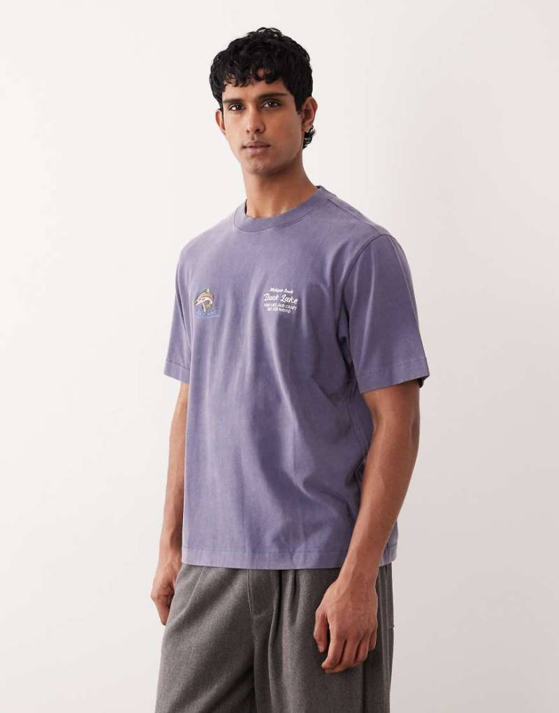 Abercrombie & Fitch - T-Shirt in Marineblau mit Western-Stickerei von Abercrombie & Fitch