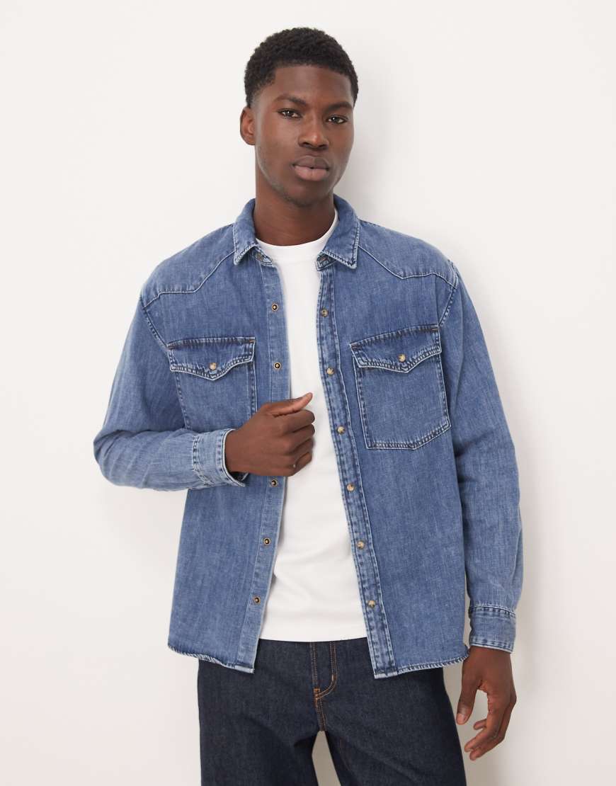 Abercrombie & Fitch - Western-Hemdjacke im Relaxed Fit aus Denim in dunkelblauer Waschung von Abercrombie & Fitch